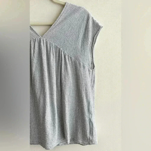 Lucky Brand Striped Flowy Peasant Blouse, Black and White Top, Size Medium - Picture 5 of 16